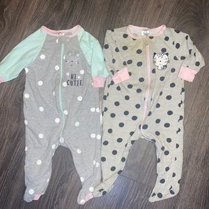 Baby sleepers :2 pc set of  Baby Girls  Sleep 'N Plays 3/6 months